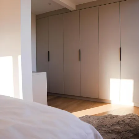 Penthouse Roya 아파트